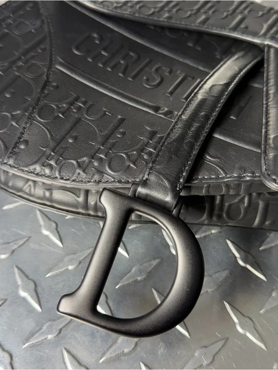 Dior 2023 Embossed Oblique Calfskin Saddle Bag in Matte Black - Picture 5 of 14
